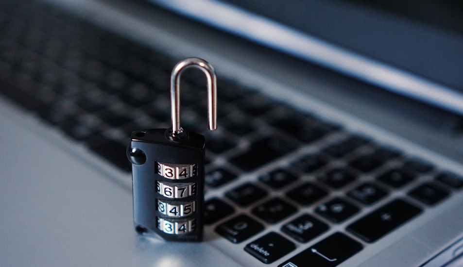 Unico Campania hacker