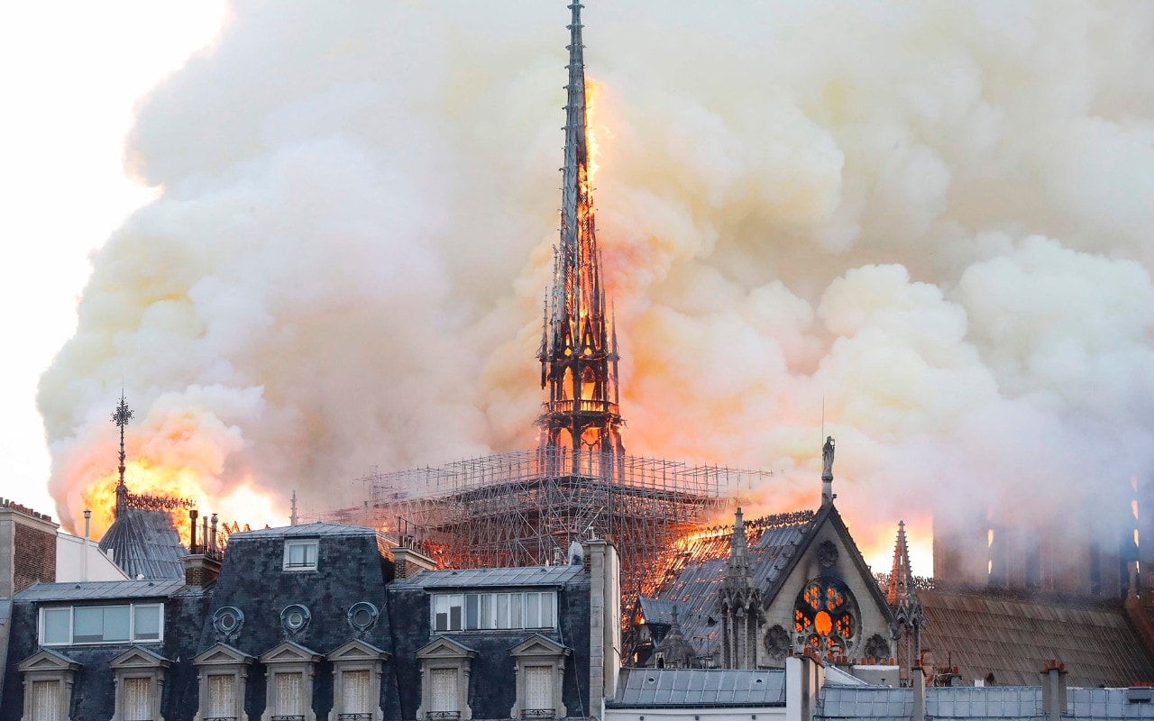 Incendio alla cattedrale di Notre-Dame