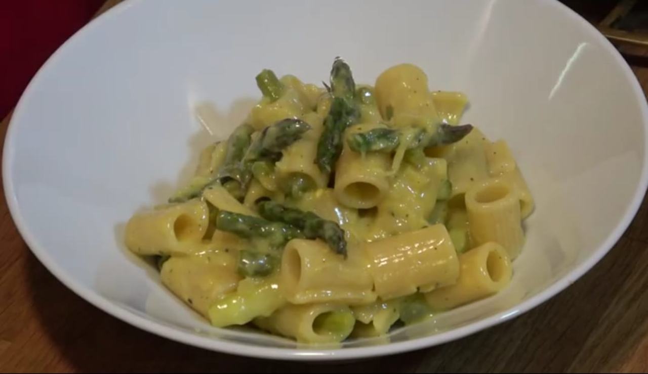 Carbonara asparagi ricetta