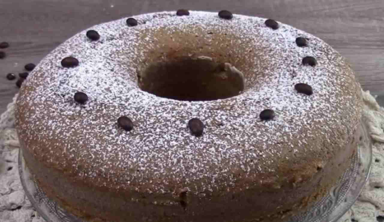 Ciambellone caffè ricetta