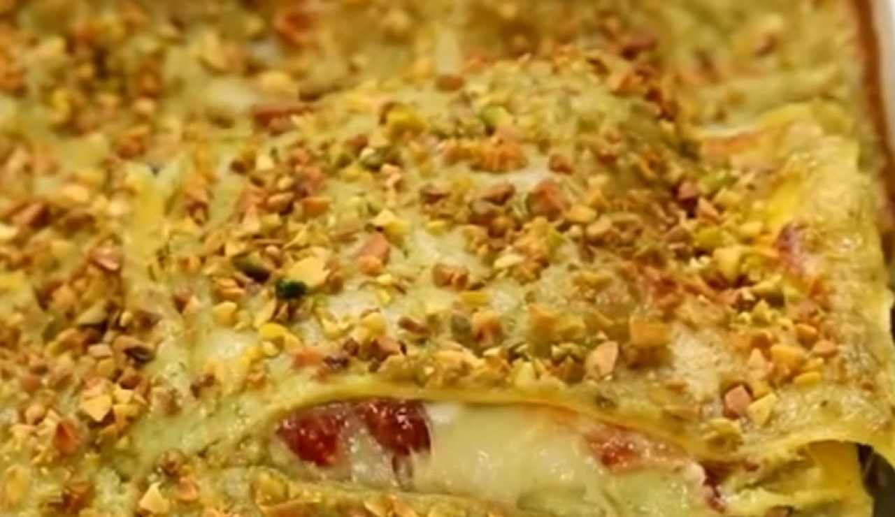 Lasagna mortadella e pistacchi la ricetta perfetta per un primo originale