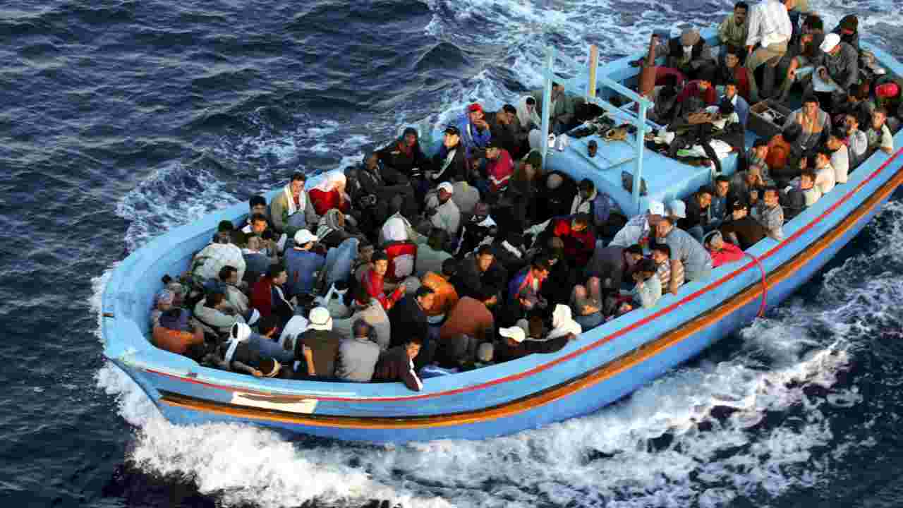 Porto Empedocle, 28 migranti positivi al Covid-19