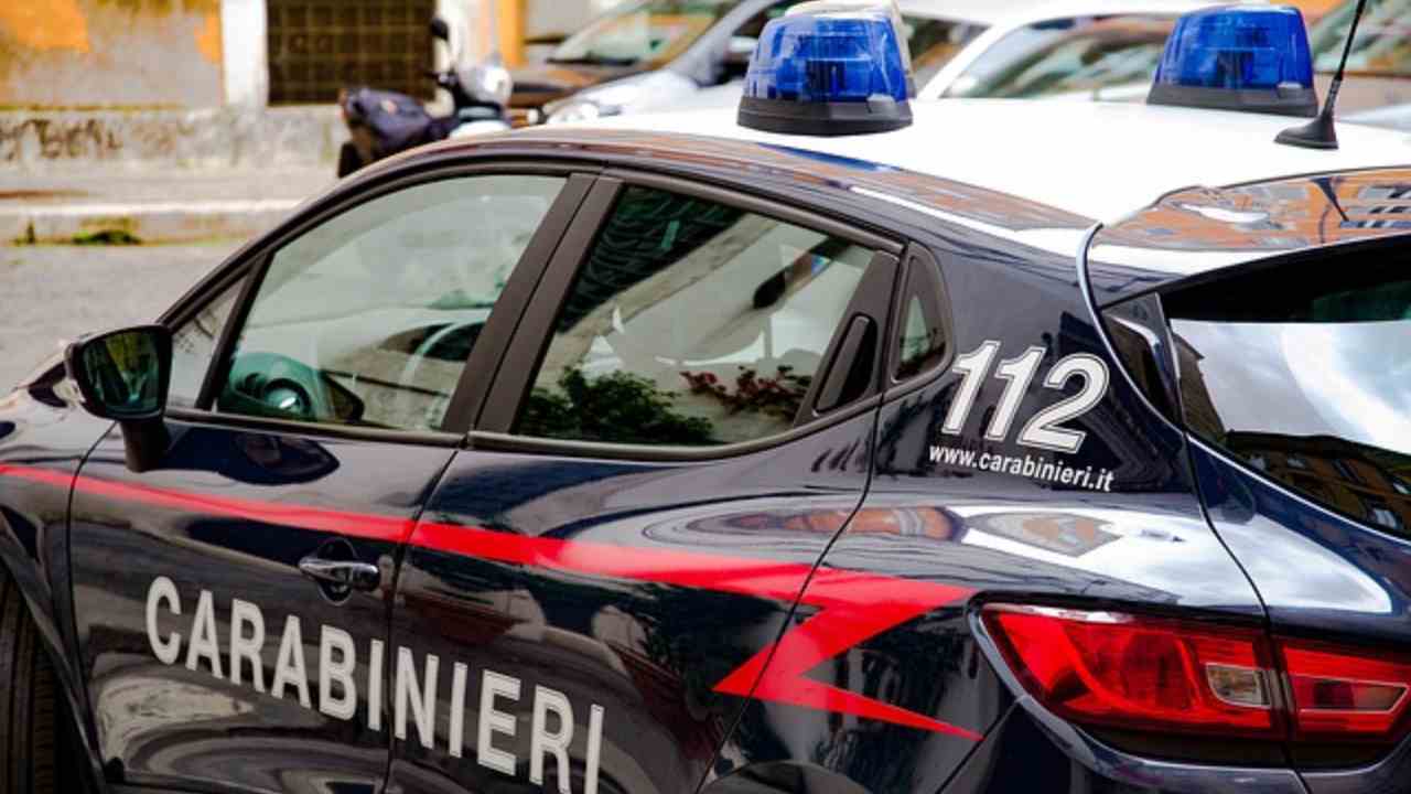 Incidente mortale in Puglia: scontro tra auto e moto
