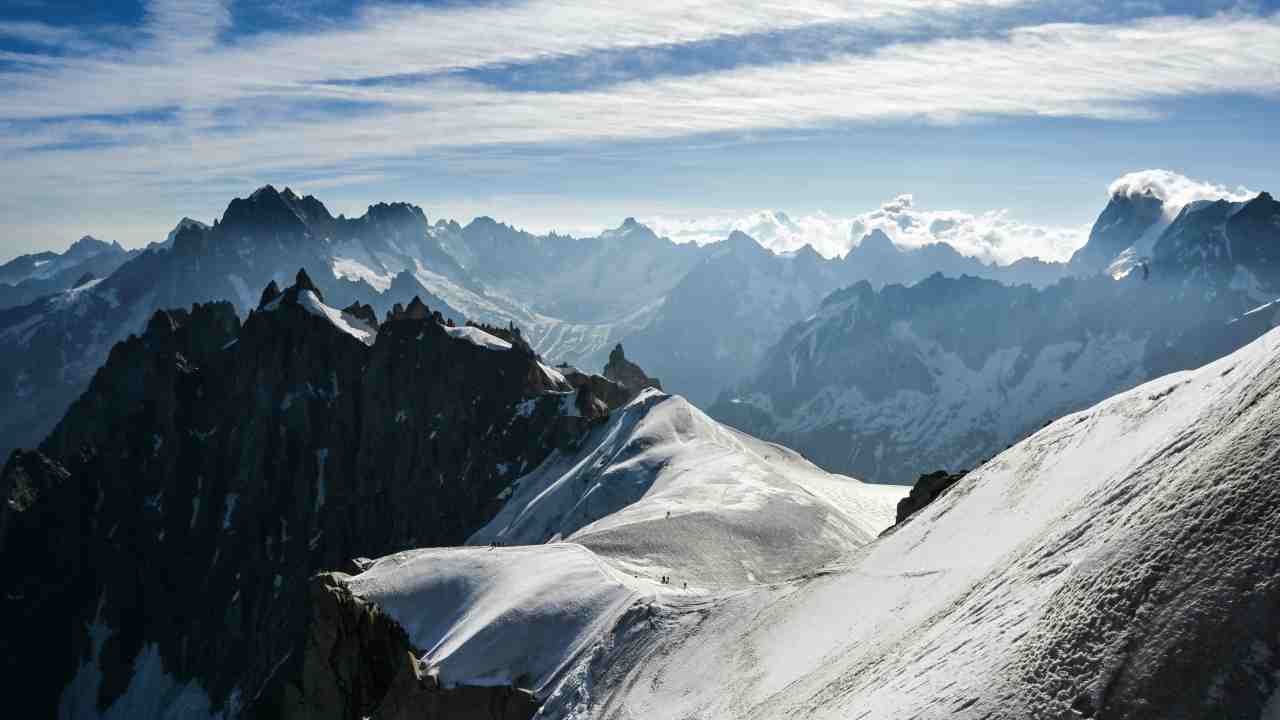 Tragico incidente in montagna: morta alpinista trentina