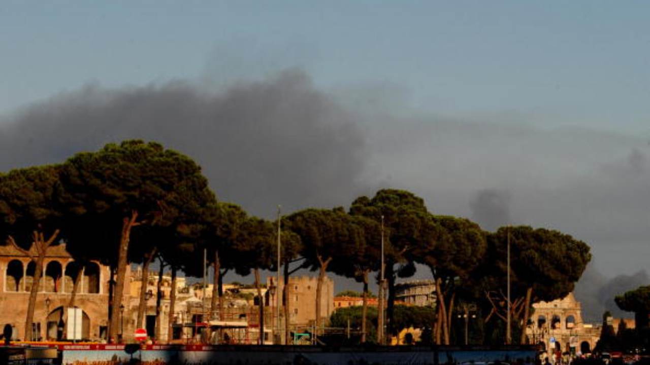 roma incendio