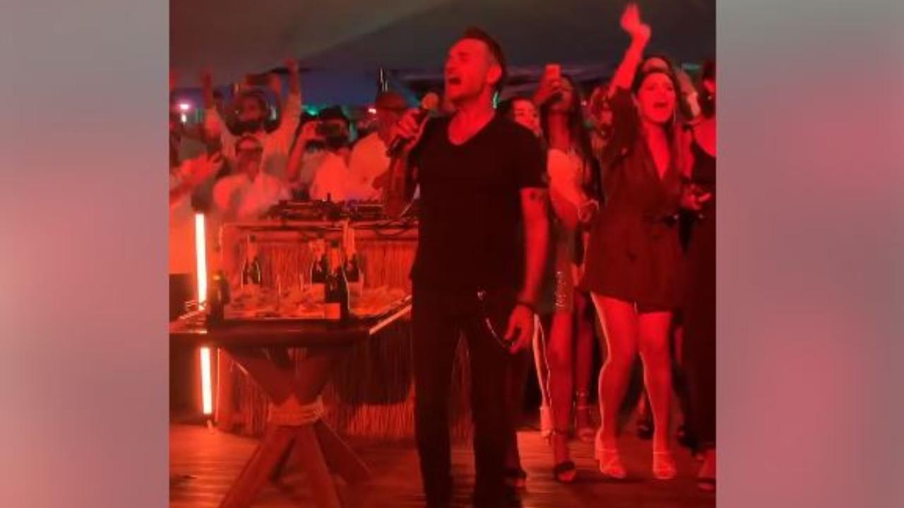 Twiga, Nek fa marcia indietro e ammette: "Ho commesso un errore"