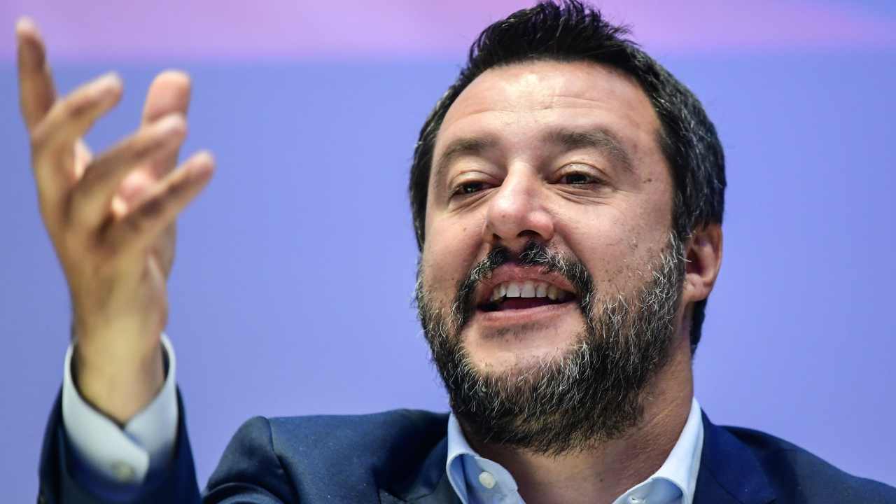 Clemente Mastella multa Matteo Salvini: il motivo 