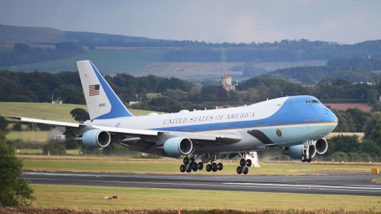 trump air force one