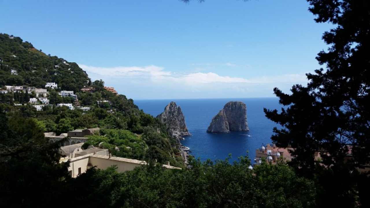 capri frana