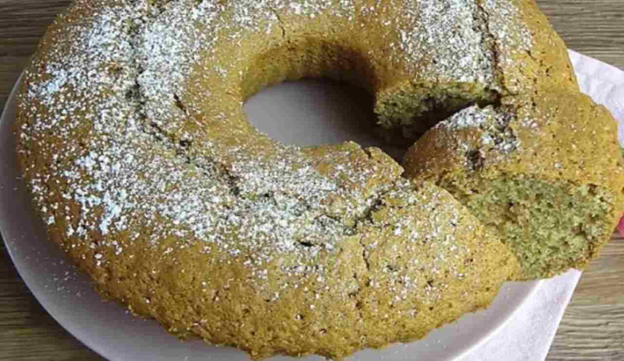 Ciambellone integrale allo yogurt ricetta