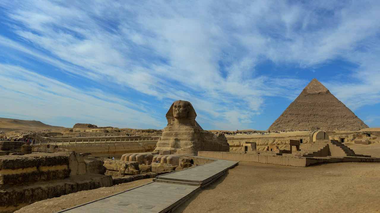 egitto piramidi elon musk alieni