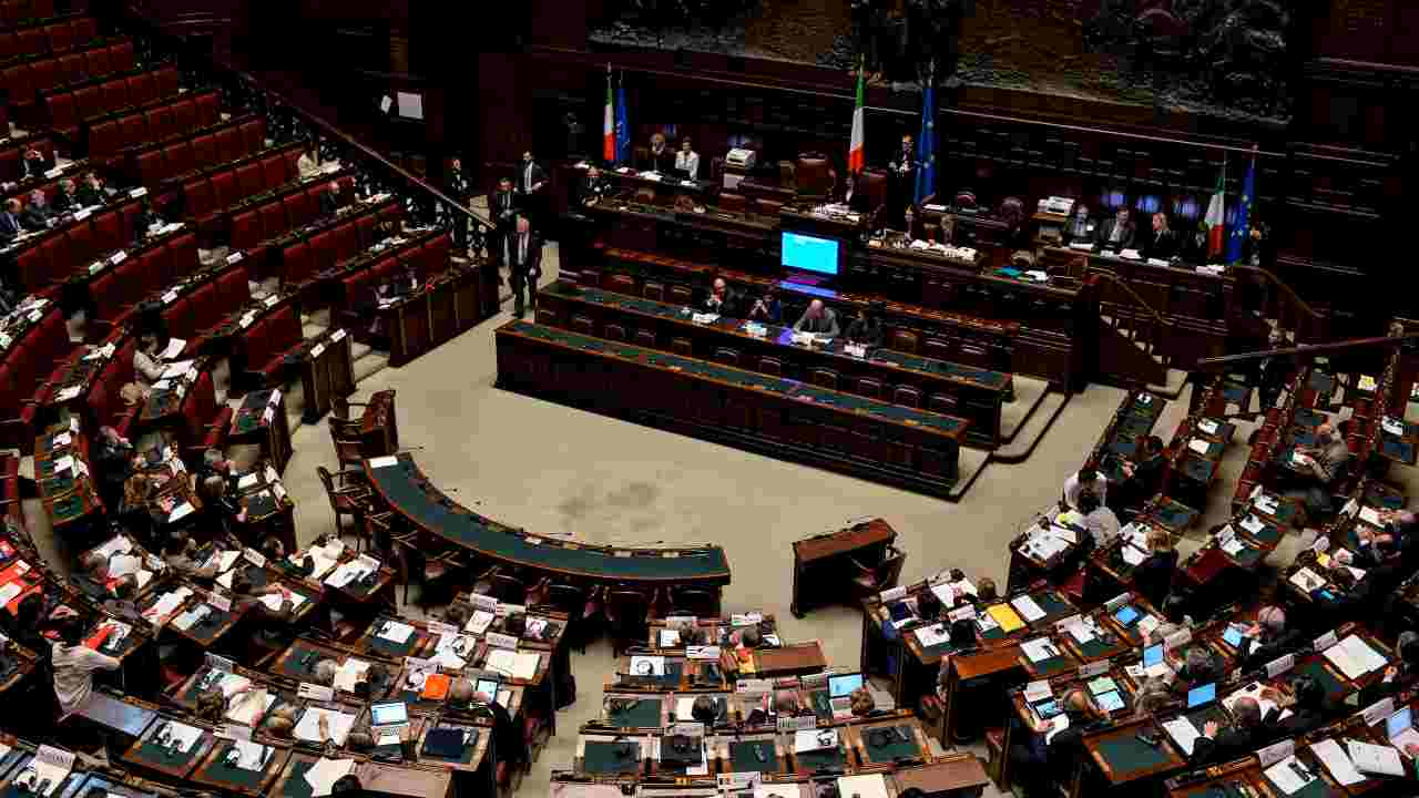 Bonus 600 euro, i partiti dei cinque parlamentari che l'hanno riscosso