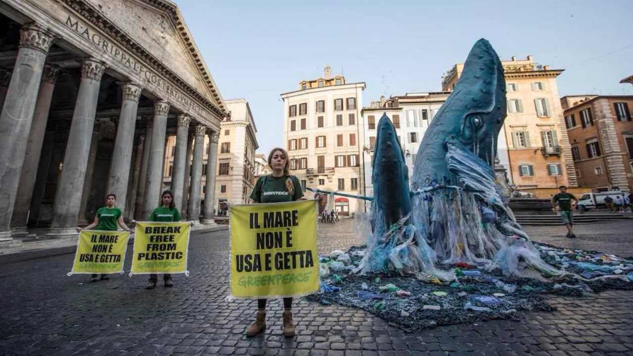 plastica roma manifestazione