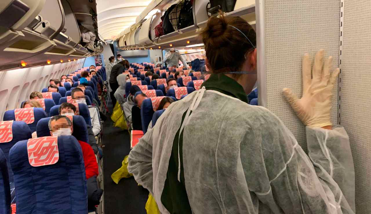 In aereo senza biglietto