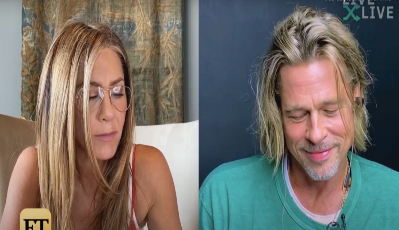 Jennifer Aniston flirta con Brad Pitt