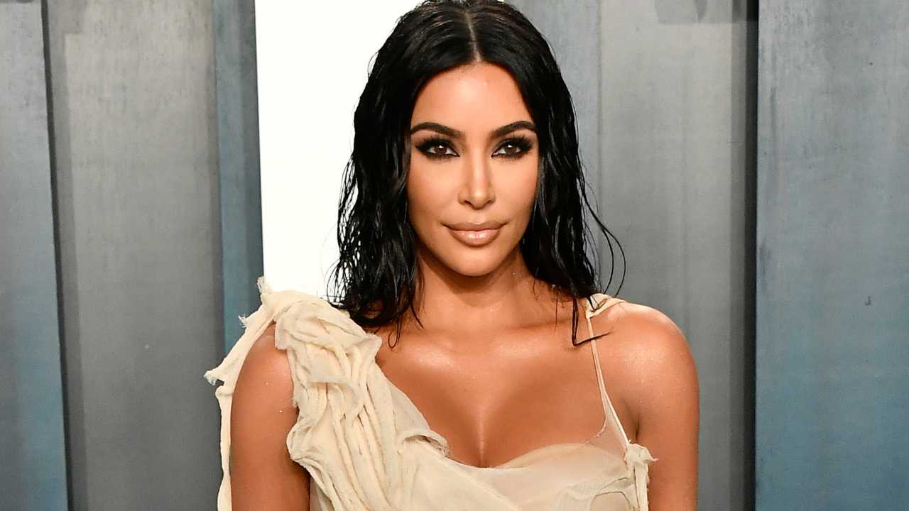 Kim Kardashian freeza i social | La protesta delle star di Hollywood
