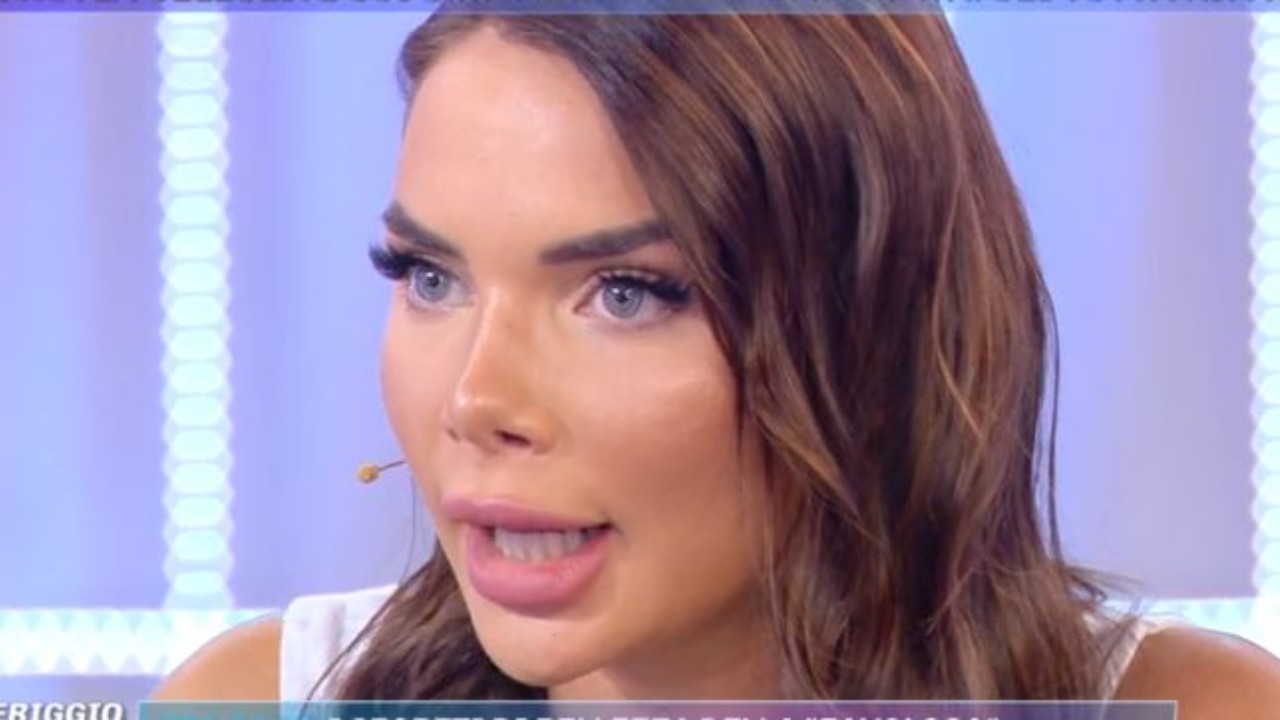 Nicolle Pallado Pomeriggio 5