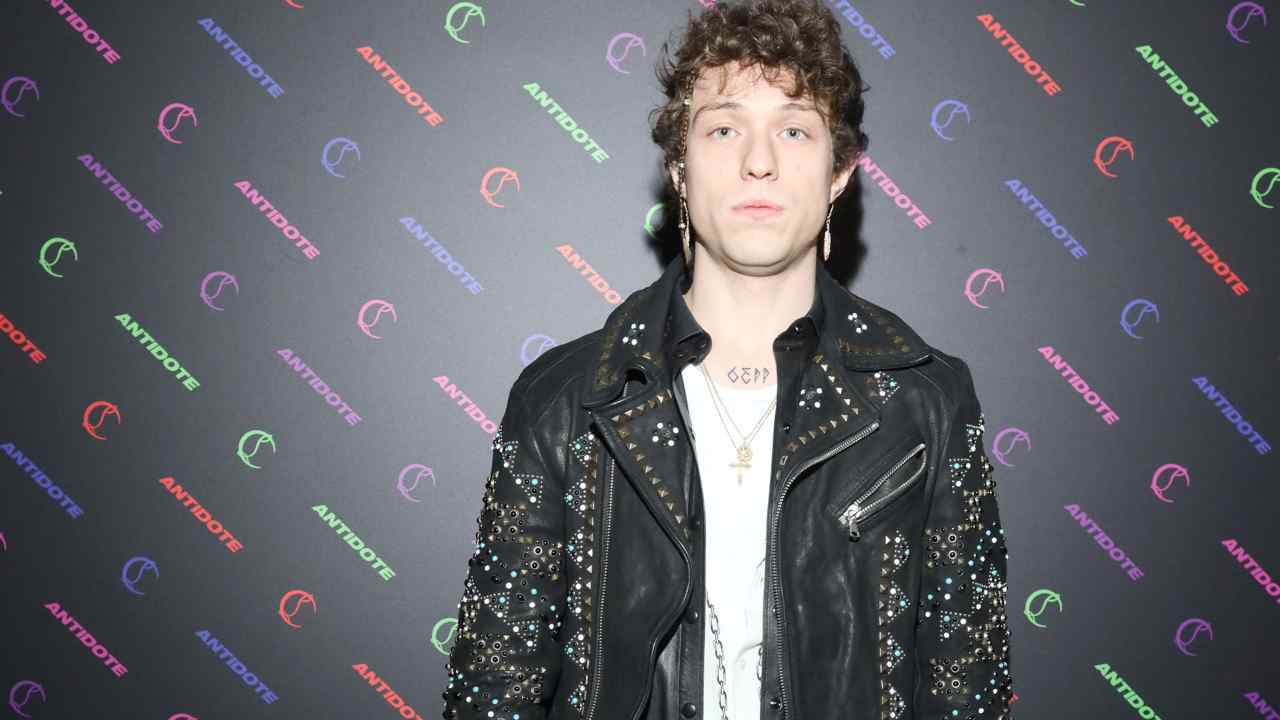 Irama a Tu Si Que Vales: quando fu ripudiato dalla Warner