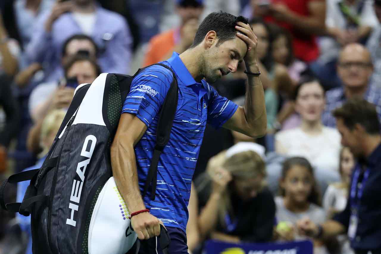 US Open: Djokovic squalificato, colpisce giudice di linea ...