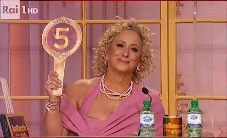 costantino contro carolyn