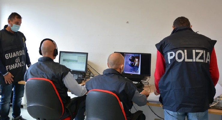 Prendono reddito di cittadinanza e vengono denunciati