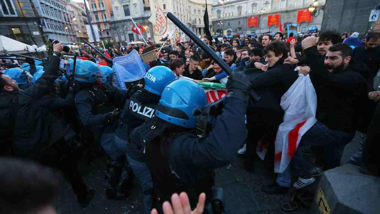 Scontri Napoli (getty images)