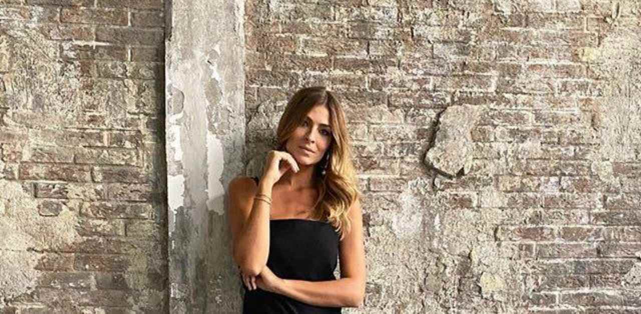 cristina chiabotto instagram tubino nero