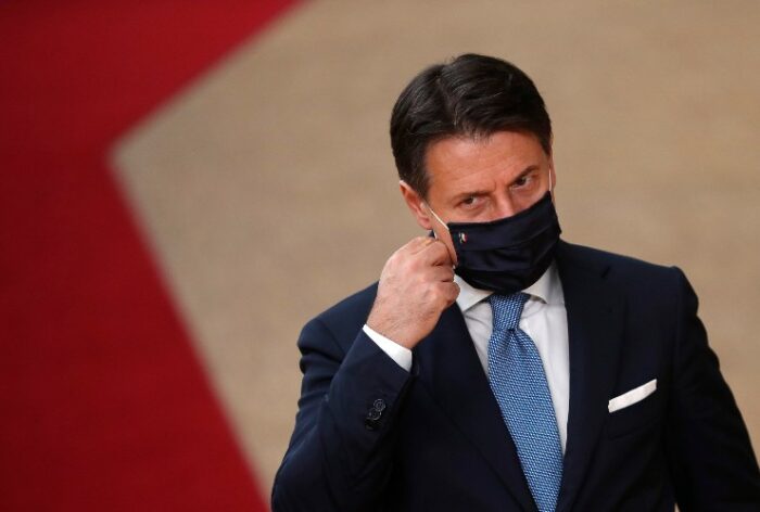 giuseppe conte mascherine