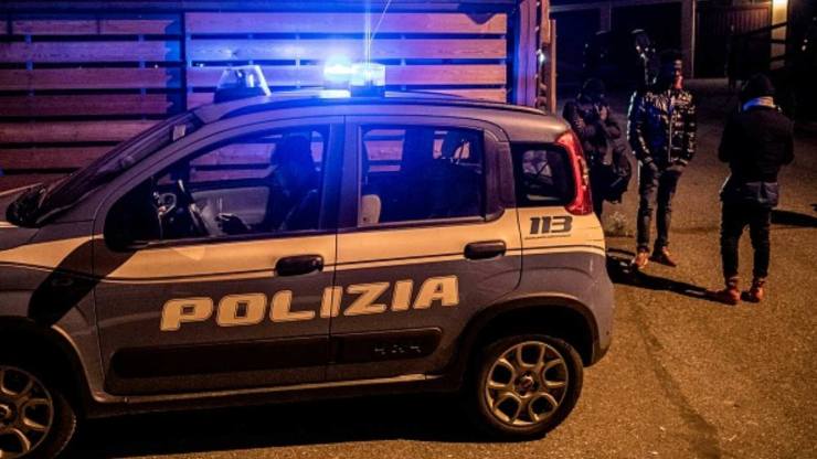 sparatoria napoli morto ragazzo 17 anni