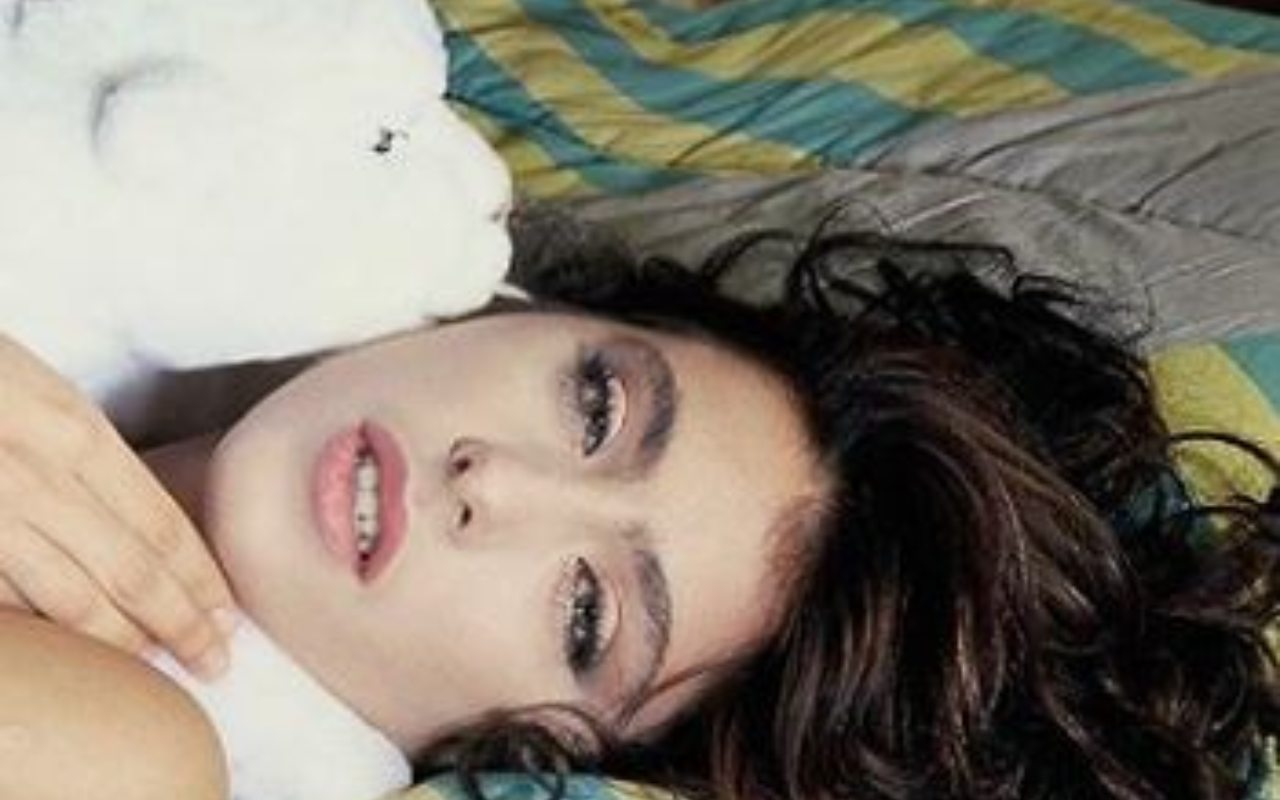 sabrina salerno pupazzo