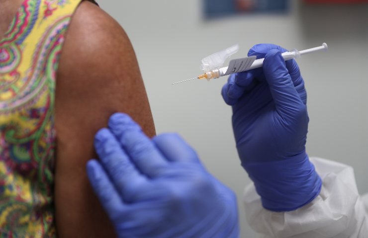 vaccino covid annuncio efficacia