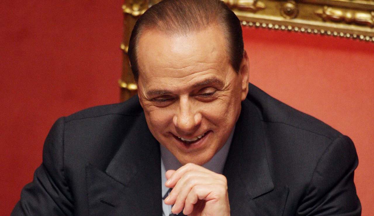 Silvio Berlusconi mossa vincente