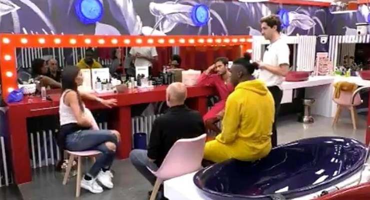 Pretelli e Gregoraci chiarimento