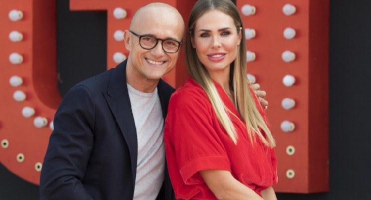 Signorini e Ilary Blasi