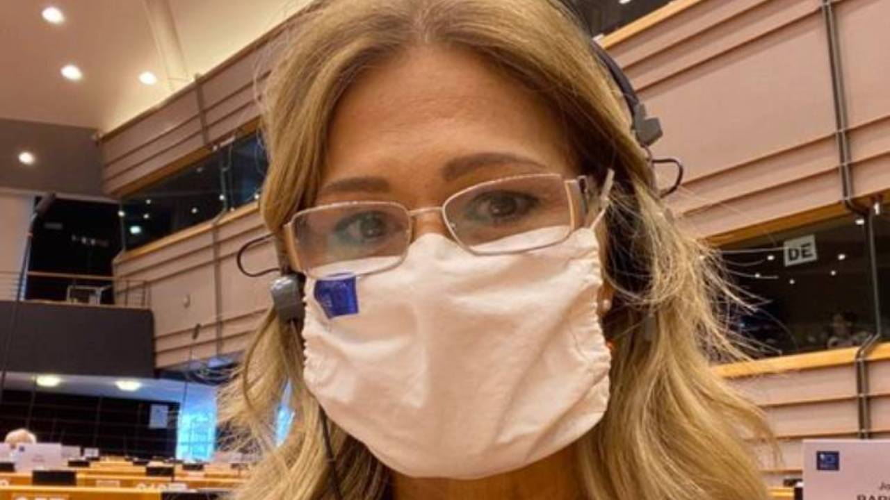 francesca donato gaffe lega vaccino pfizer