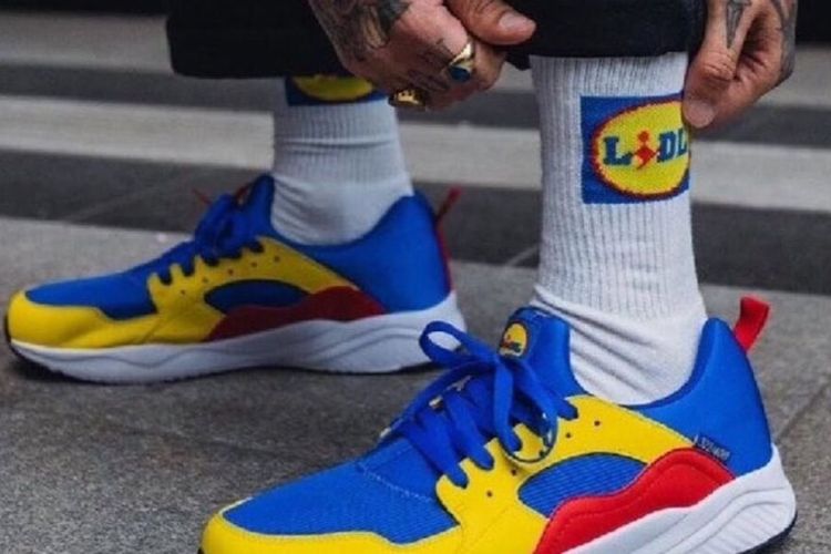 Sneakers LIDL, la follia degli utenti: aste record su Ebay