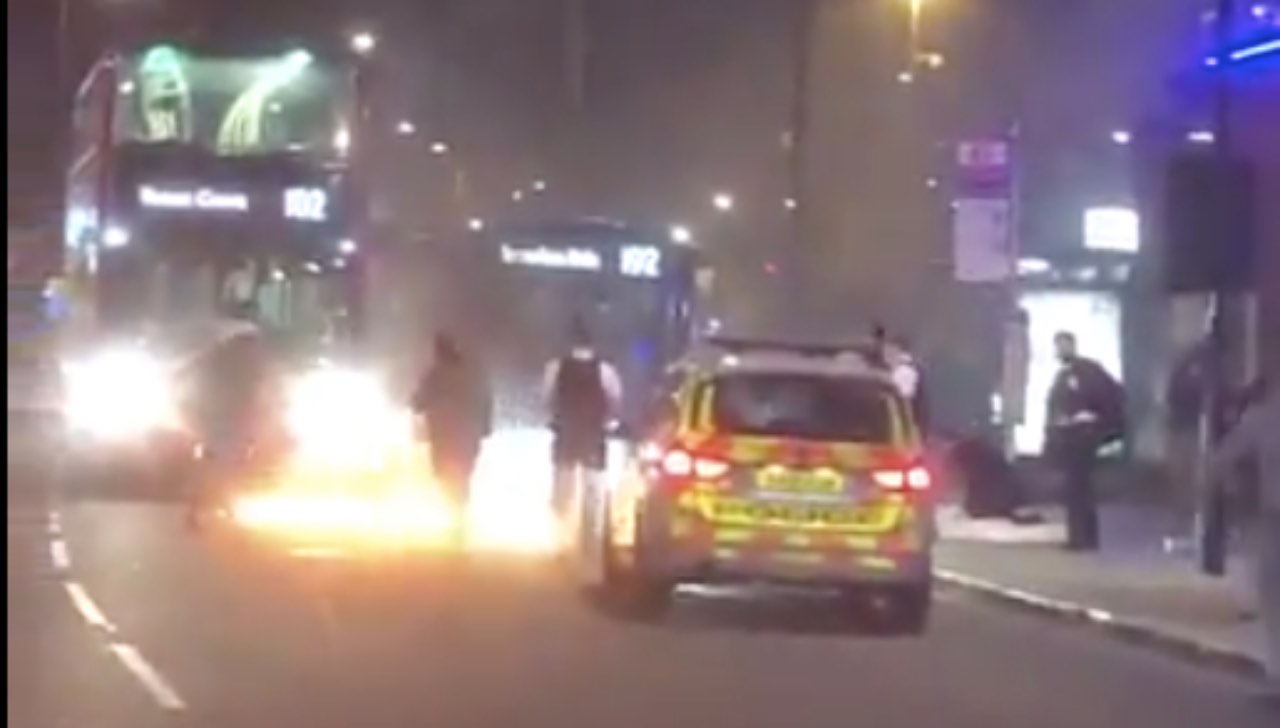 stazione di polizia fuoco video