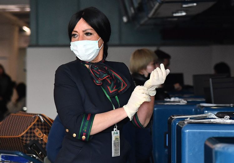 Assistente di volo, controlli