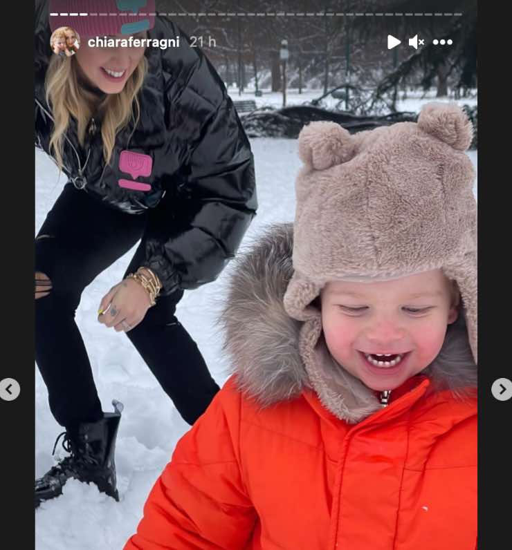 Chiara Ferragni sulla neve