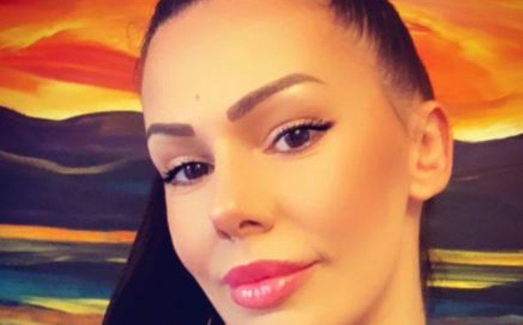 Erjona Sulejmani Orizzonte Trasparenze