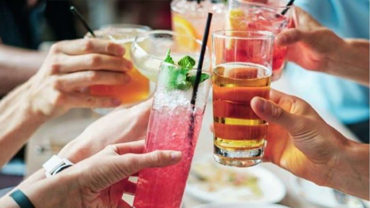 Infermiere organizza party