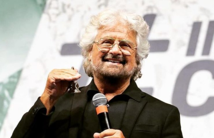 Beppe Grillo ironie vaccini