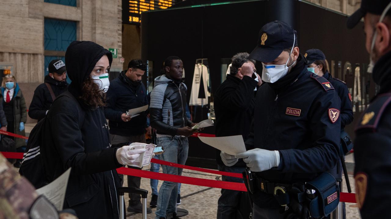 Stazione Milano centrale, spostamenti in Italia Dpcm