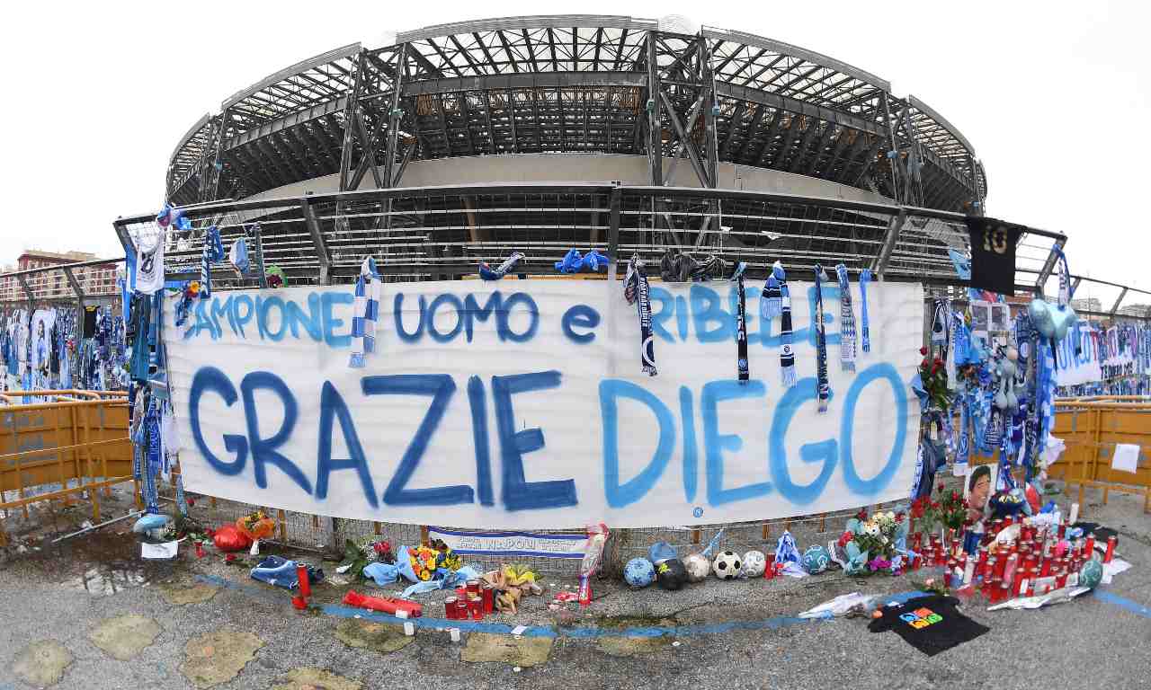 Maradona morte stadio San Paolo