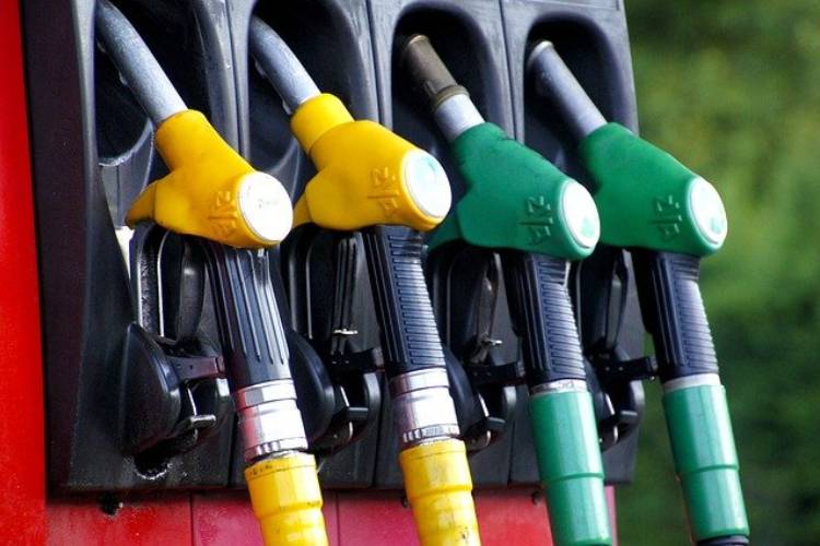 sciopero benzinai italia distributori benzina
