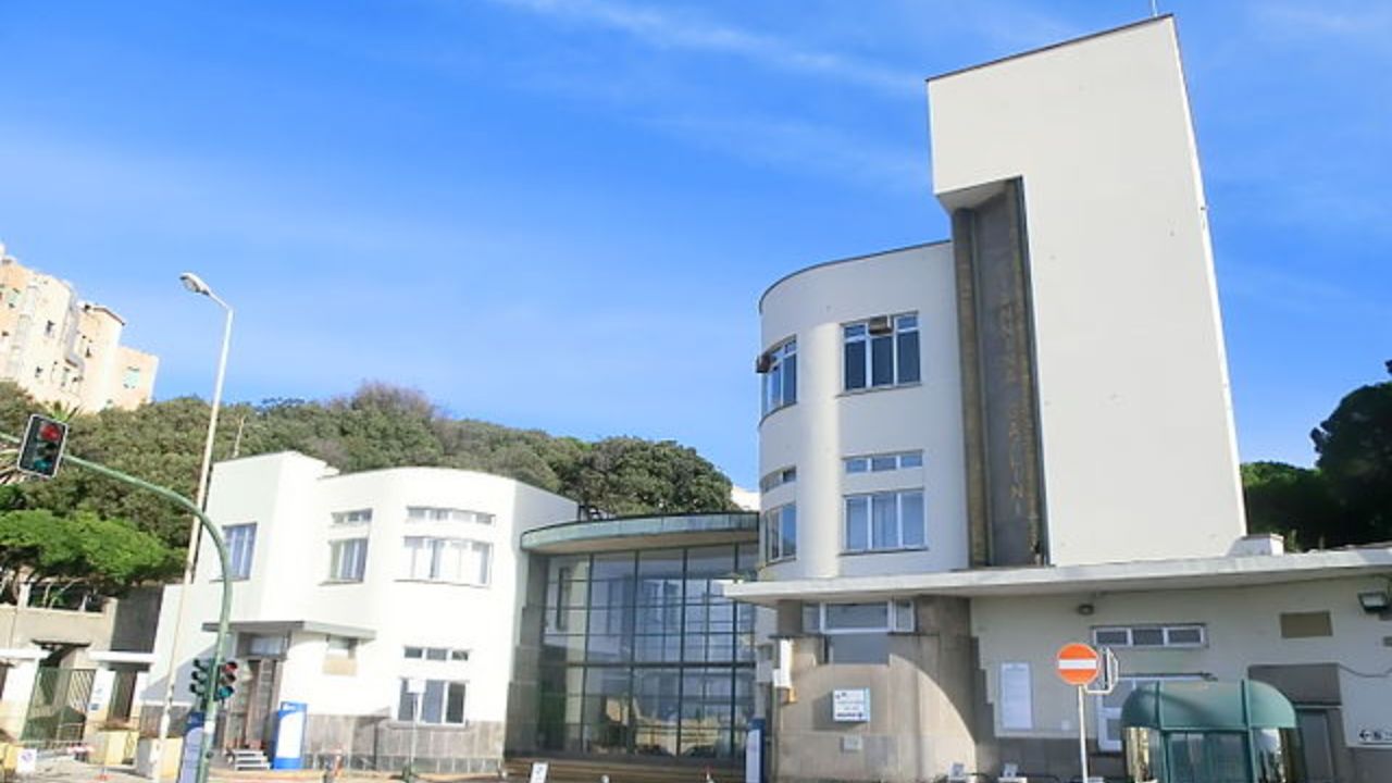 genova neonato morto incidente autobus gaslini