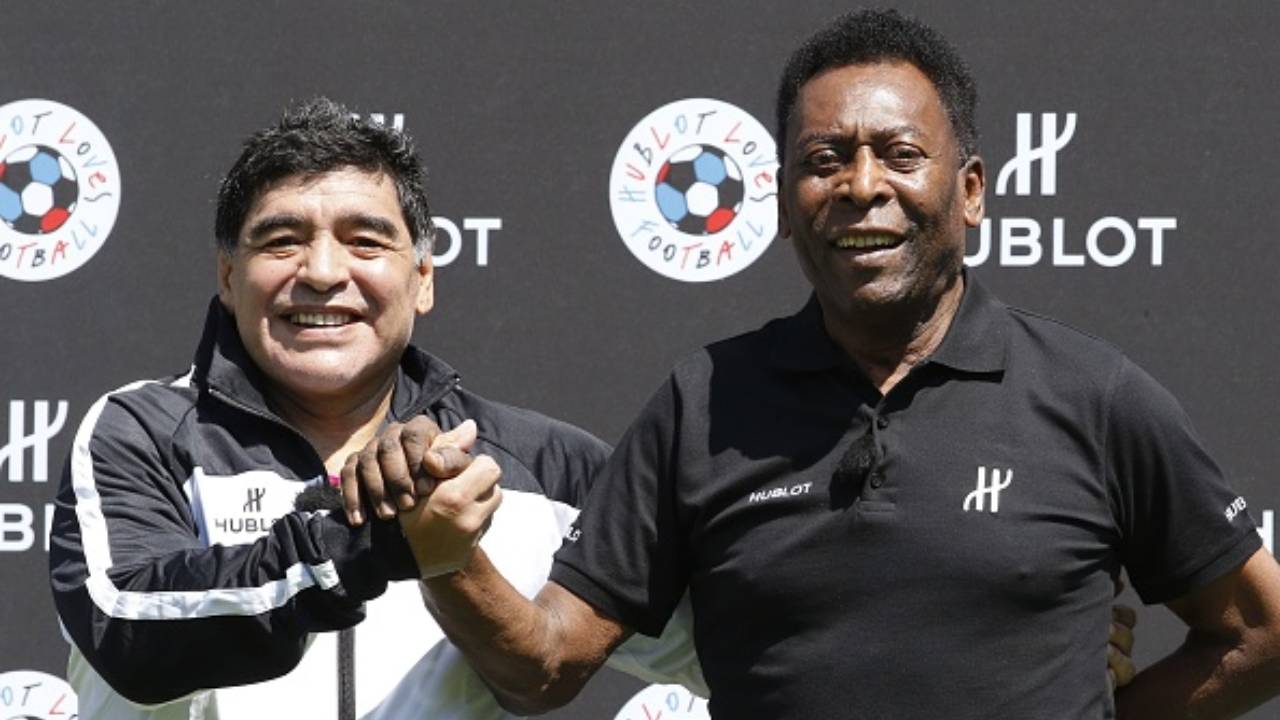 pelé diego armando maradona messaggio facebook