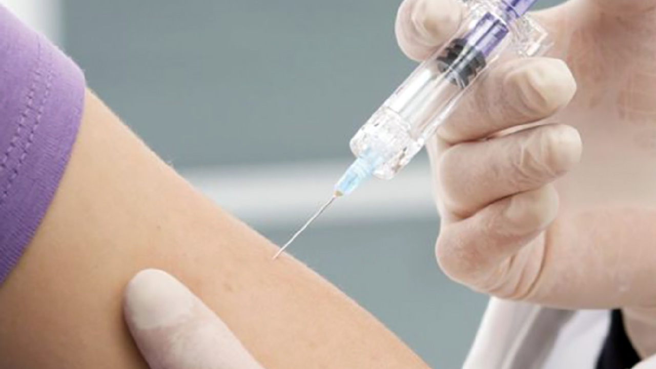 vaccino Covid effetti collaterali