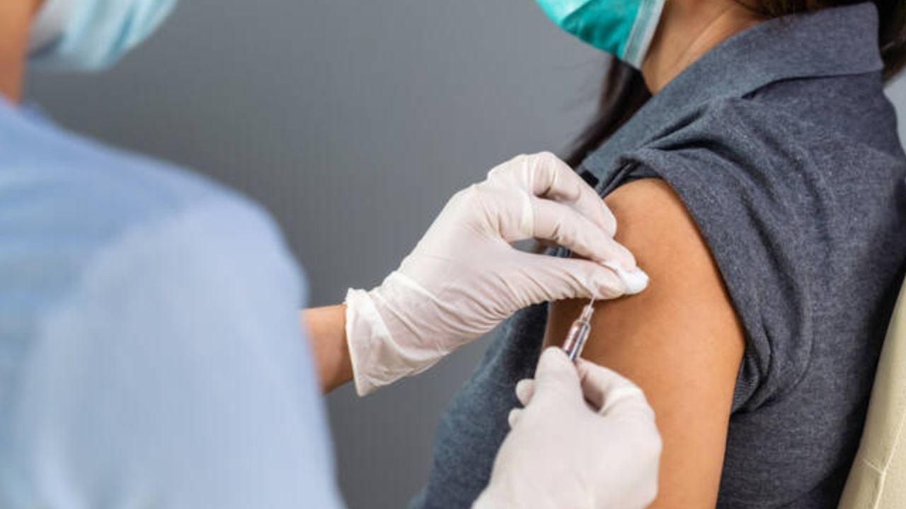 vaccino anti-covid prima persona Italia