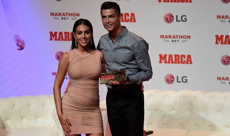Georgina Rodriguez insieme a Cristiano Ronaldo